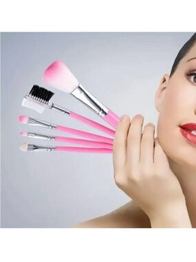 NWT 5 Pcs Pink Pro Makeup Brush Set  Eyeshadow, Eyebrow, Blush Brushes